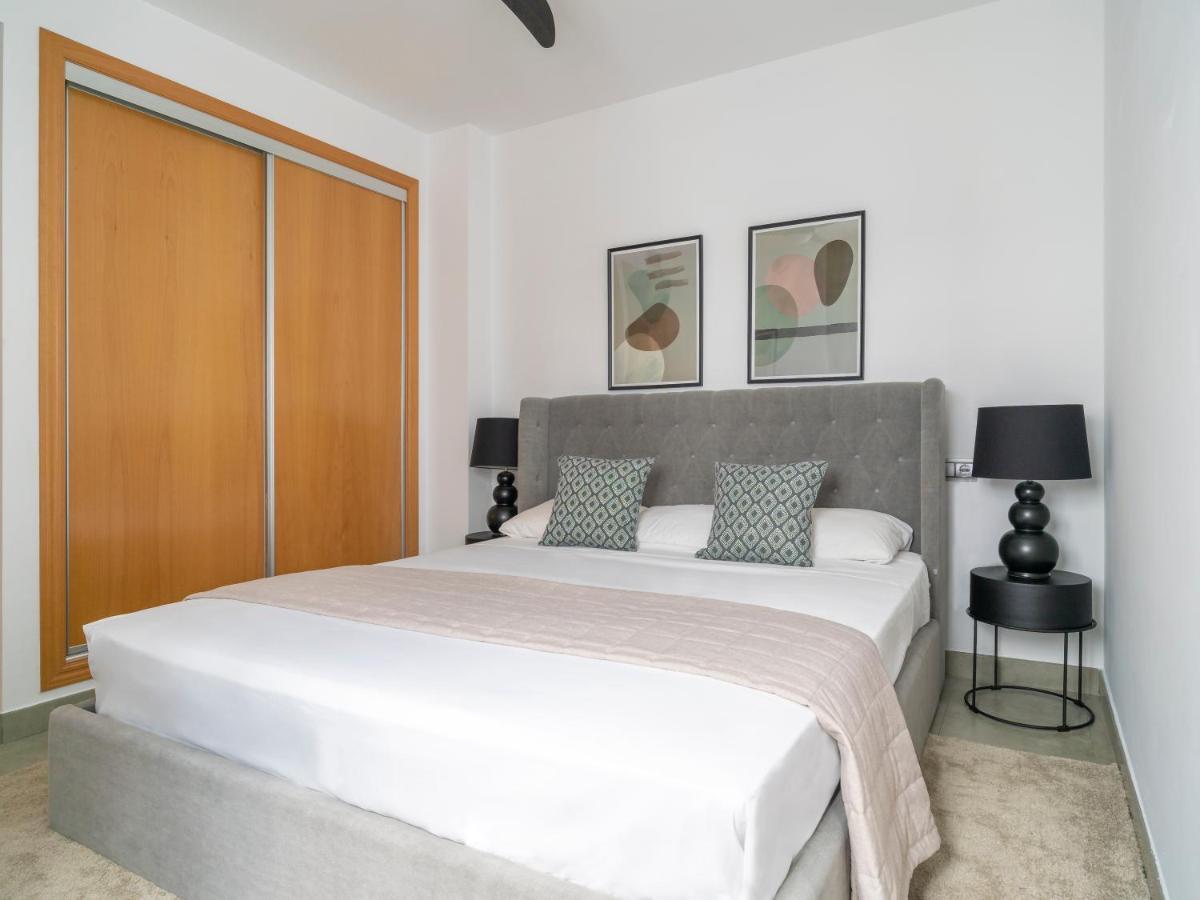 Sanders Uptown - Cute One-Bedroom Apartment Near City Center Малага Екстер'єр фото